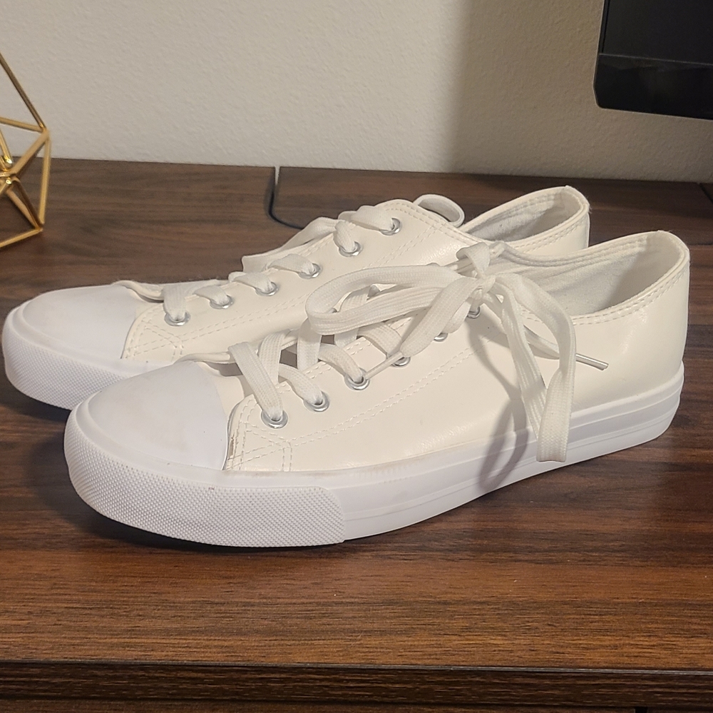 Amazon White Tennis Shoes - Size 9